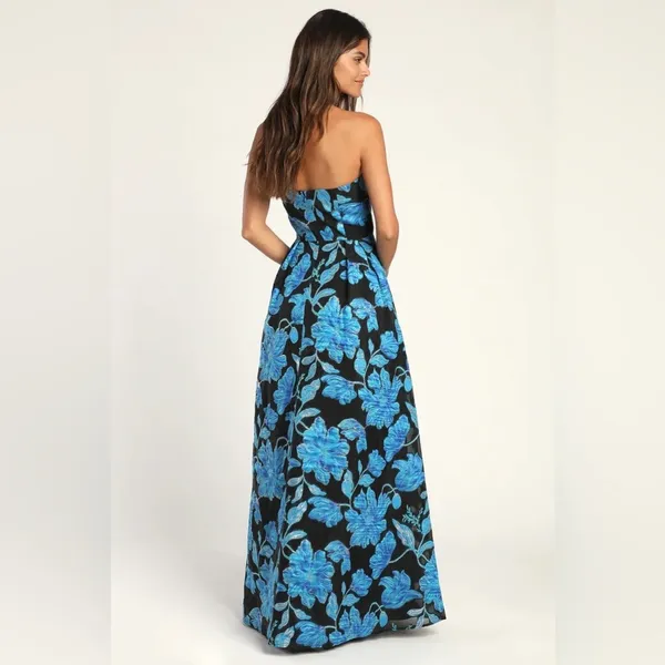 Lulus strapless jacquard dress - Image 2