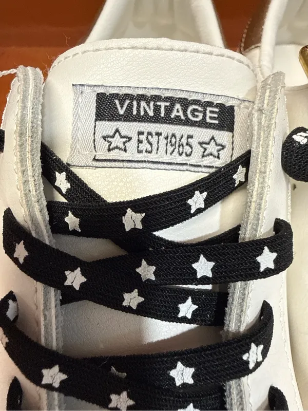 Vintage Havana Black Star Sneakers White Gold Women’s 7.5 Trendy Casual Shoes - Image 4