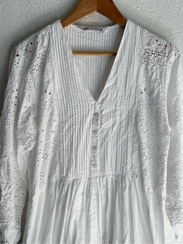 Zara White Eyelet Embroidered Boho Romantic Maxi Dress XS Cottagecore - Image 4