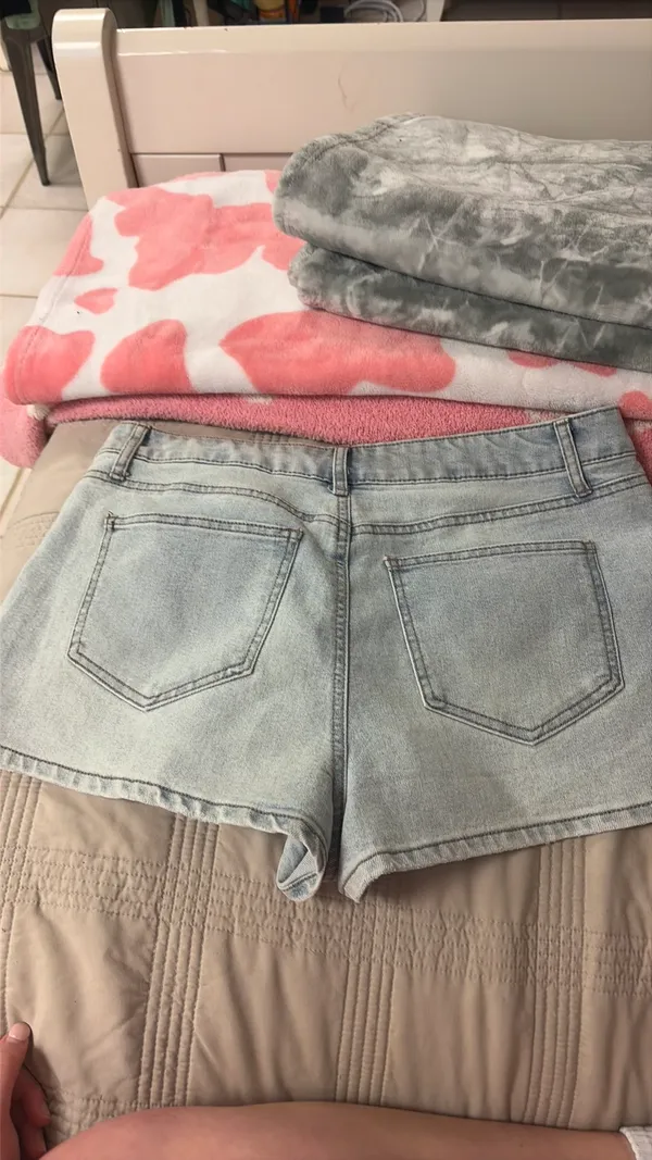 No Boundaries Jean Shorts - Image 3