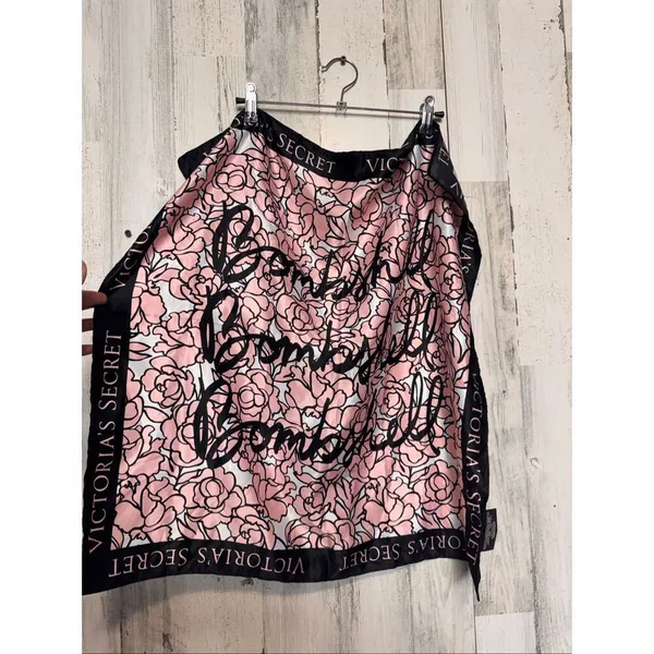 Victoria’s Secret Bombshell Floral Satin Square Scarf Pink & Black 25" - Image 4