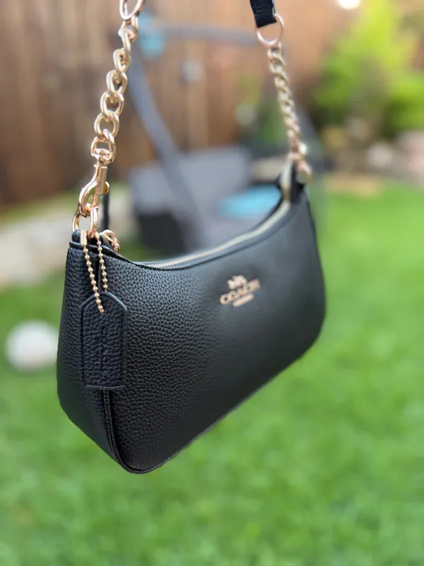 Coach Teri Black Shoulder Bag Signature Leather - Image 2