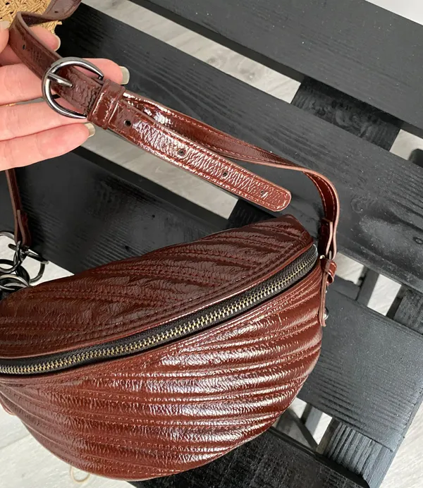 Reserved Women’s Belt Bag / crossbody - Image 3