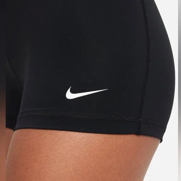 Nike Pro Shorts in Black Size Medium - Image 4