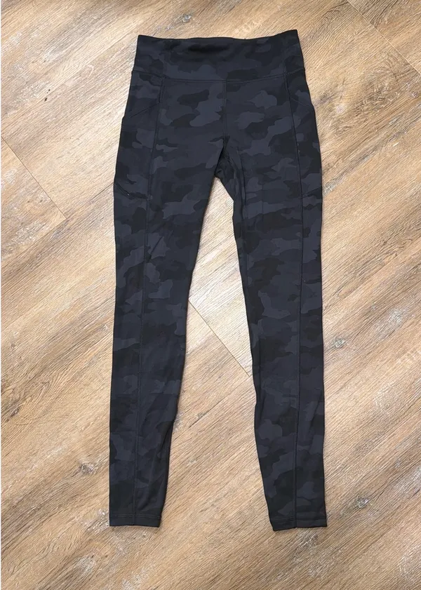 lululemon camo leggings - Image 2