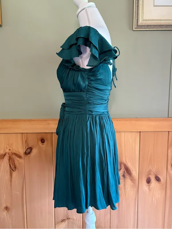 Hello Molly Forest Green Ruffle Wrap Mini Dress NWT size 4 Homecoming - Image 4
