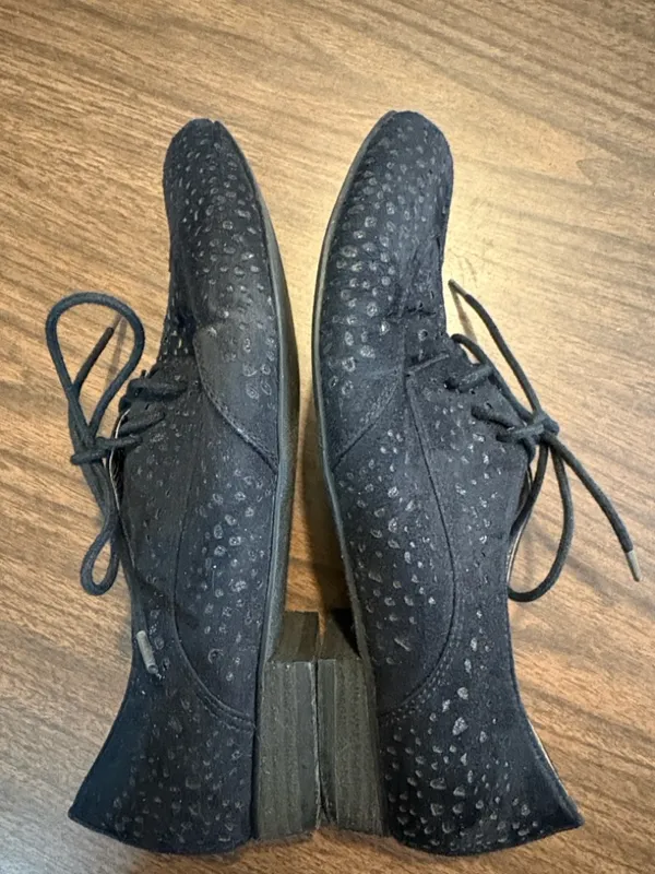 Not Rated VINTAGE Size 7 Fascination Black Suede Lace Up Oxford Brogues Flats - Image 4