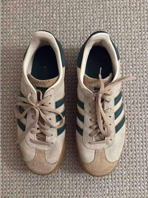 Adidas Women’s Gazelle Shoes - Image 2
