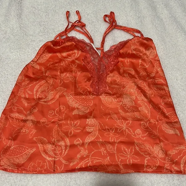 Off The Coast Cami Color: Coral floral print Size M NWT - Image 4