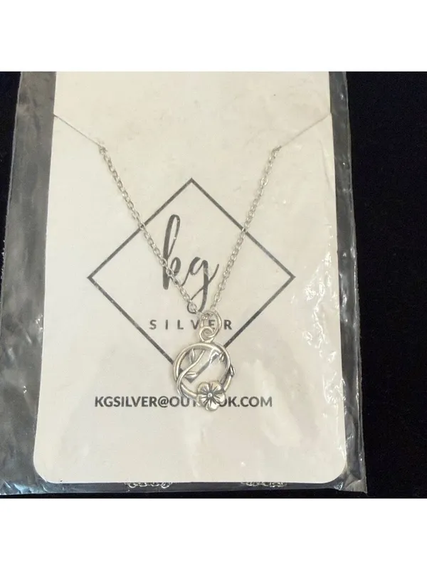Sterling Silver Flower & Vine Pendant necklace NWT - Image 2