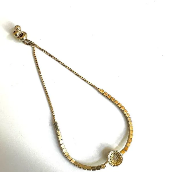 Gold tone rhinestone adjustable bracelet - Image 5