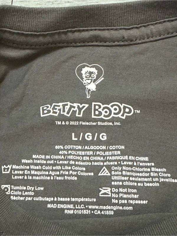 Betty Boop Women’s Tee with White Logo L - Image 9