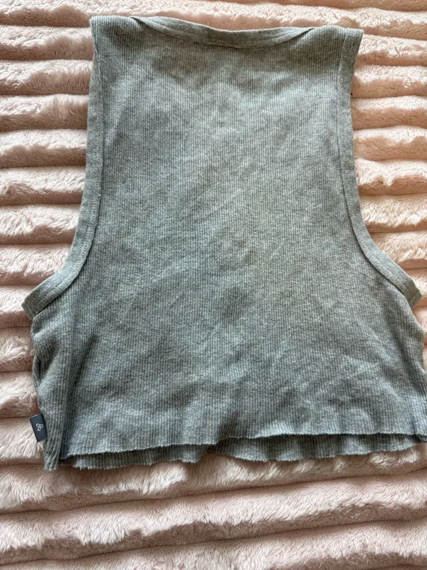 TNA Aritzia Tank Cropped - Image 3