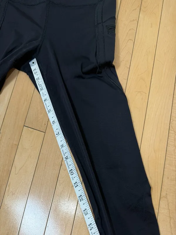 LULULEMON Black Cropped Running Tights Leggings Size 8 Gathered Leg - Image 4