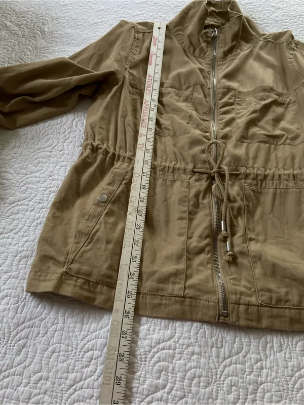 Old Navy Tan Drawstring Utility Field Jacket - Image 14