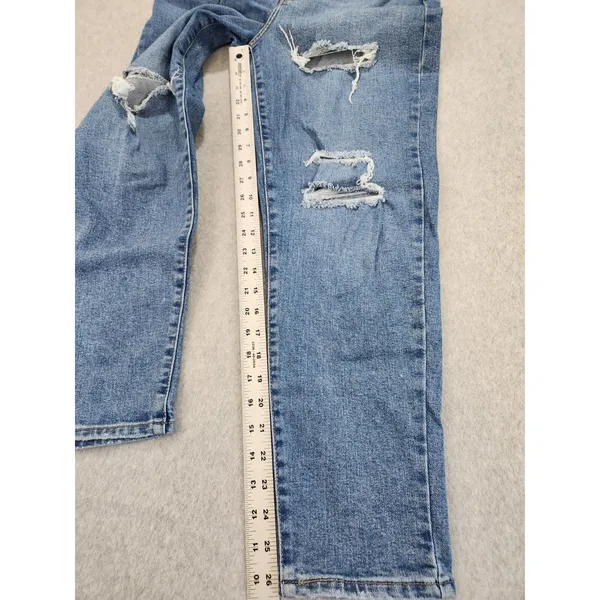Levi's High Waisted Mom Jeans Distressed Indigo‎ Medium Wash Size 28 - Image 2