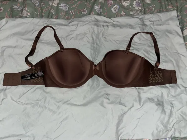 Victoria's Secret Bra - Image 3