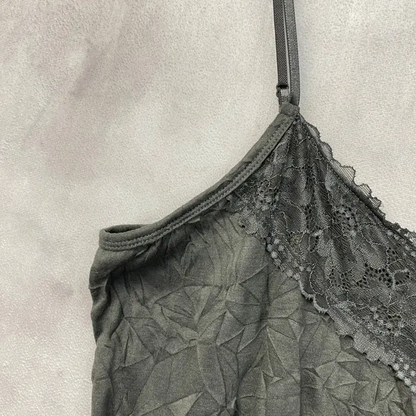 Maurices Cami Tank Top Women XXL Gray Crinkle Lace‎ Trim Coquette Fairy Grunge - Image 5