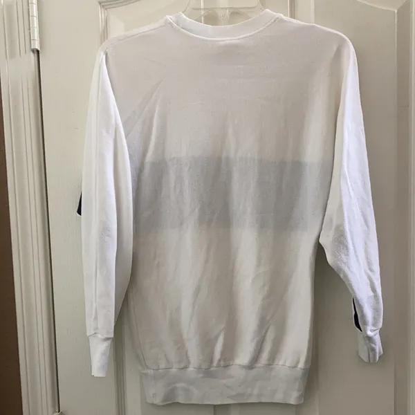 FINAL MARKDOWN St Xavier college tee small White - Image 7