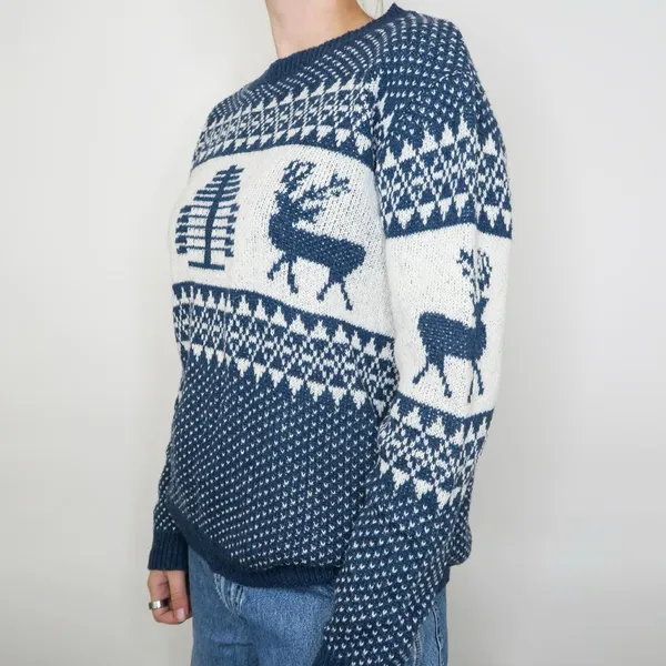 Vintage 90s Nordic Reindeer Christmas Sweater - Image 2