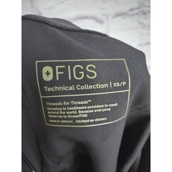 FIGS Livingston Scrub Pants XS Petite Black Embroidered Hearts NWT T21003P - Image 9