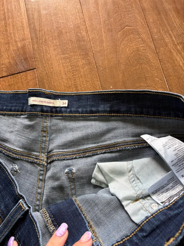 Levi’s Jean Shorts - Image 3