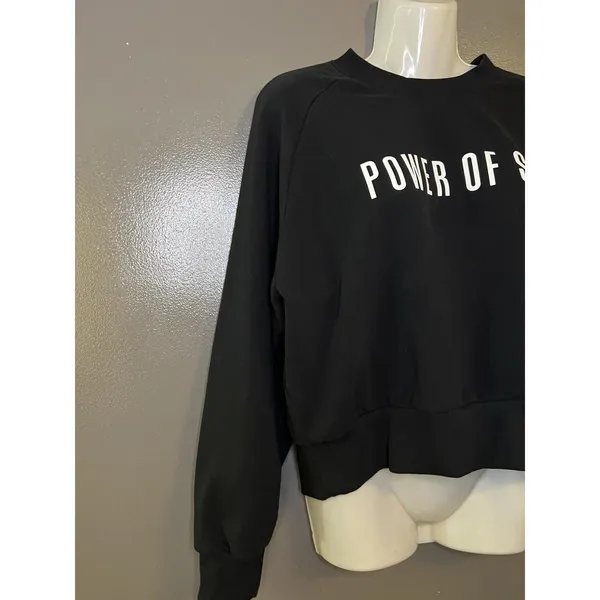 Athleta Sweatshirt Womens Medium Black Power Of She Fleece Raglan Pullover - Image 3