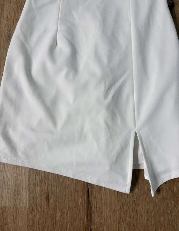 White Lulus Mini Dress - Image 3