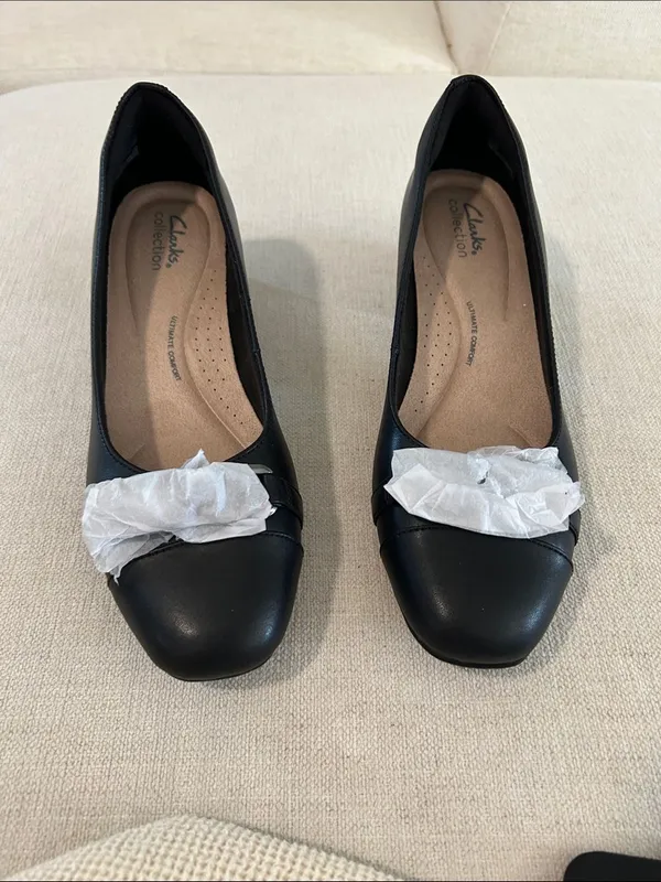 Clarks Iridessa Erin Pump, Black, Size 9.5M, NWT no box - Image 9