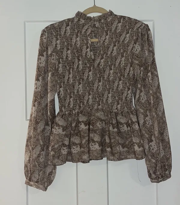 Vestique Top - Image 2