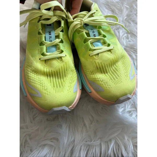 Salomon DRX Bliss 'Sulphur Spring Dragon Fire' size 6 men’s / women’s 7 running - Image 5