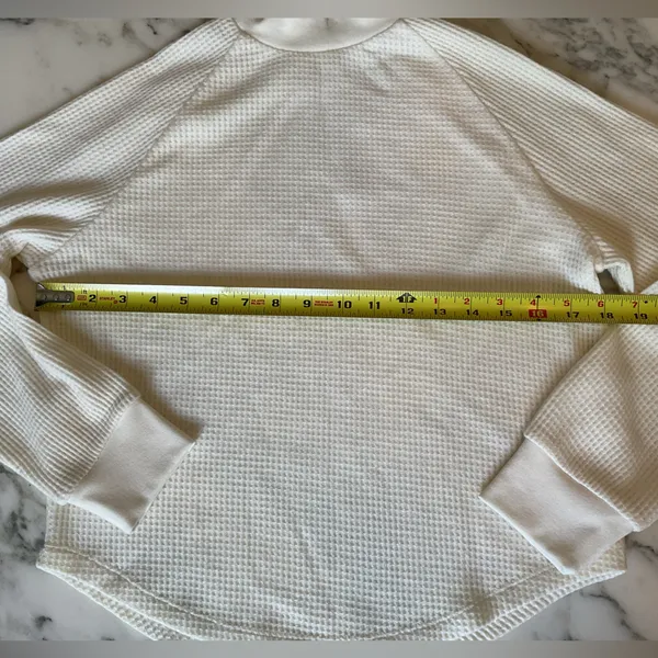 NWT Madewell Mockneck Waffle Sweatshirt Tee XS Ivory Sold Out! Light Stain - Image 9