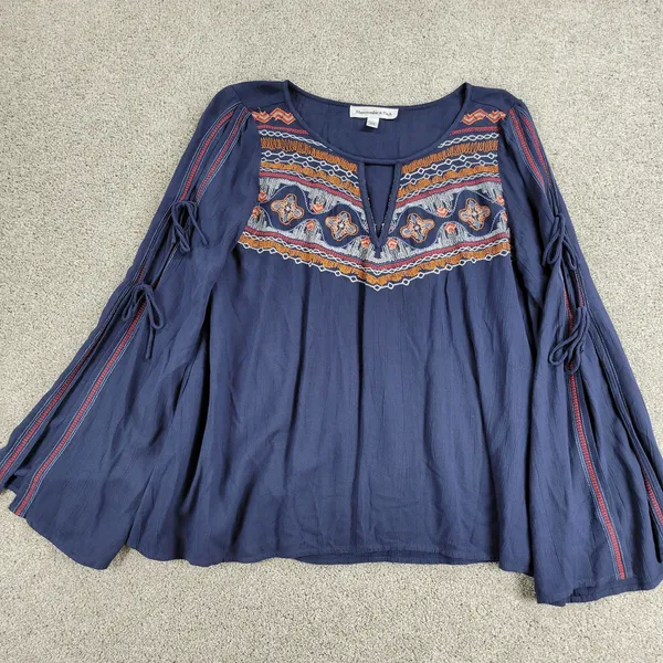 Abercrombie & Fitch Womens Boho Top M Blue Embroidery Tie Flowy Sleeves Keyhole - Image 5