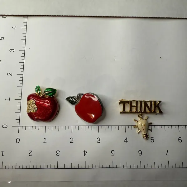 VTG Lot (5) Teacher Education Brooches Pins Apples Pencil Think Lightbulb Books - Image 4