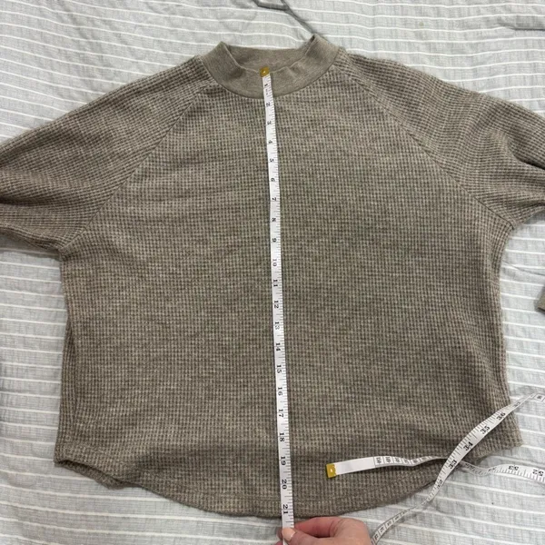 Madewell‎ wafflestitch sweater Medium - Image 4