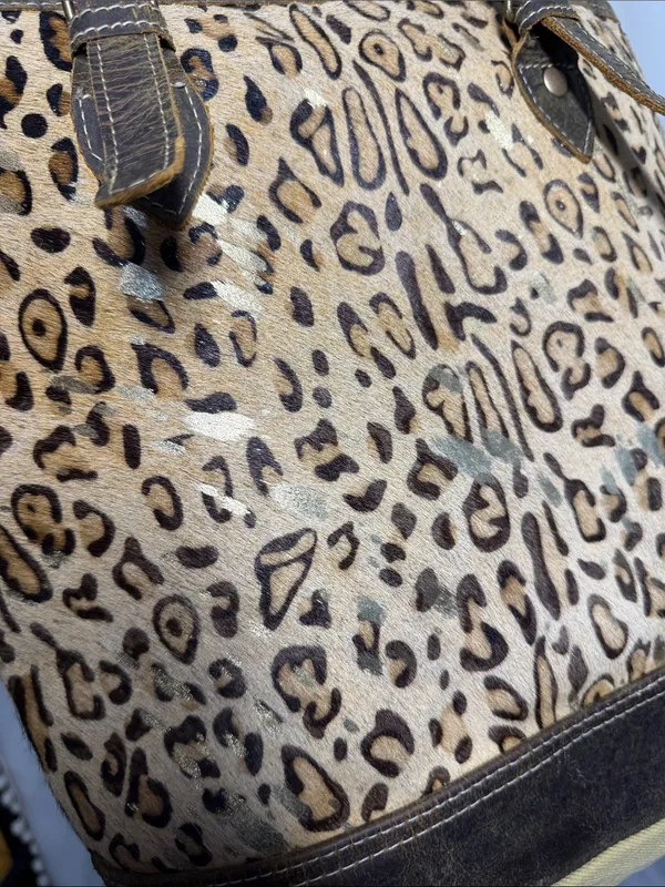 NWOT Myra Bag Barbarian Hair Leopard Gold Tan‎ Canvas Brown Leather Zip Tote Bag - Image 4