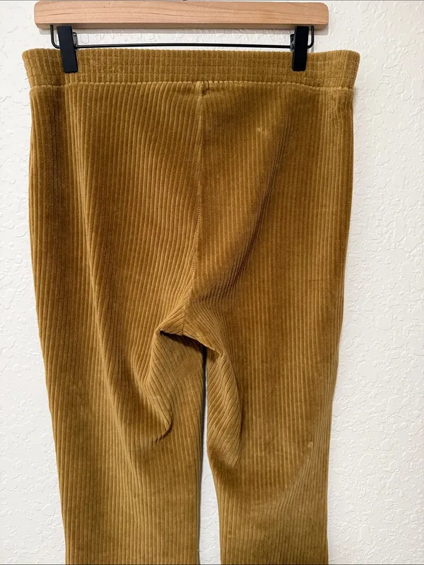 AERIE Groove On Ribbed Flare Velour Pants Size Large - Image 6