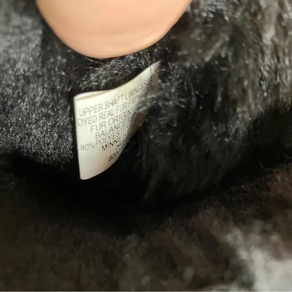 Minnetonka black suede boots‎ shearling lined size 6 - Image 6