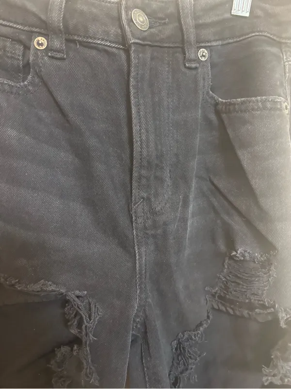 American Eagle Black High Rise Ripped Distressed Ankle Mom Jeans Womens 00 - Image 2