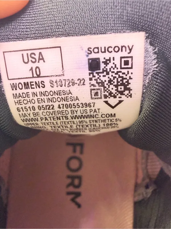 Saucony Women's Grey and Pink PWRRUN+ Running Shoe - Image 10