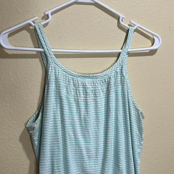 GUC Lauren Ralph Lauren size small night gown - Image 4