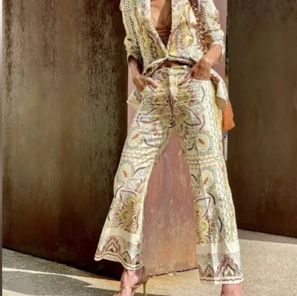Zara beautiful print flare leg pants Linen Blend Small - Image 3