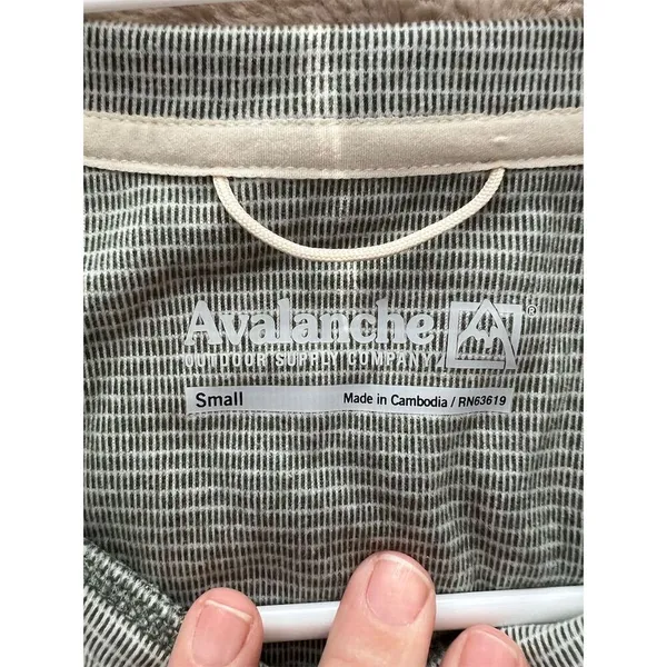 Avalanche Women's Gray Striped Long Sleeve Crew Neck Top Size S - Image 3