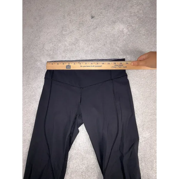 lululemon black cropped leggings 6 reflective mesh - Image 6