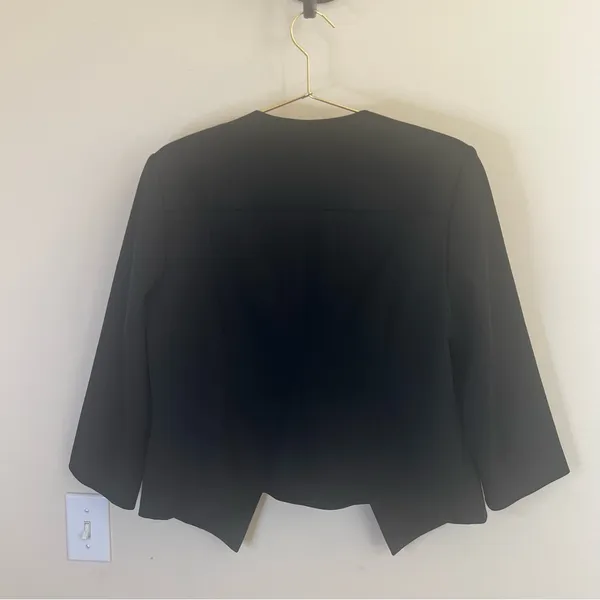 Express Black Cropped Open Front Blazer Size‎ 14 3/4 Sleeve Career Work - Image 2