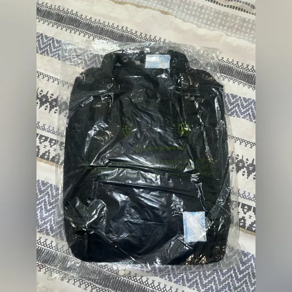 NWT‎ Fjallraven Kanken Original Backpack Black - Image 2
