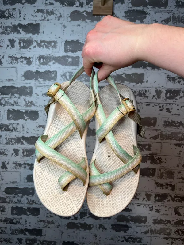 Chaco | women cream rubber sol strappy sandals - Image 2
