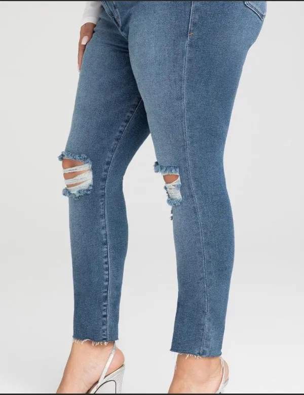 Good American Good Waist Crop Raw Edge High Rise Skinny Jeans Plus Size 22 NWT - Image 3