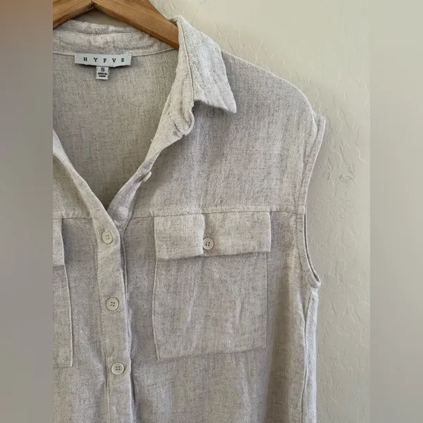 Women's Cream Sleeveless Top - Image 3