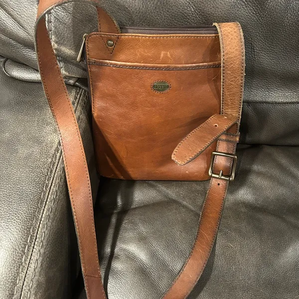 Fossil Brown Leather Crossbody Bag - Image 9